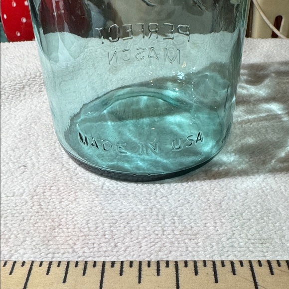 Ball Perfect Mason Jar - Picture 2 of 4